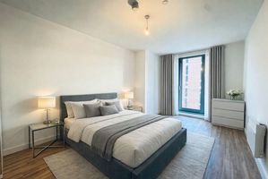 Photo 5- click for photo gallery